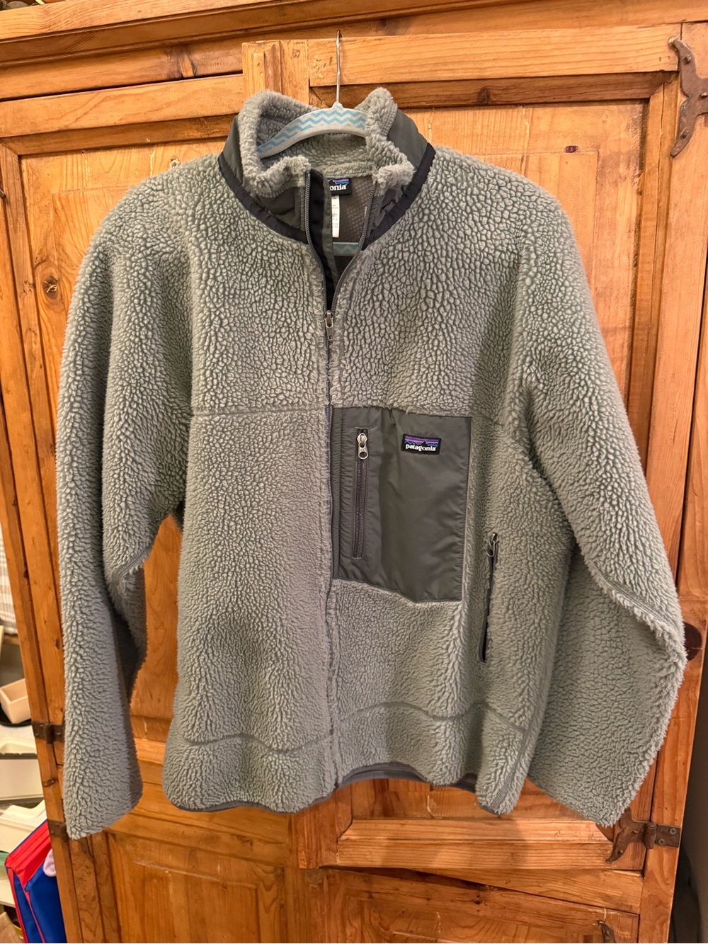 Patagonia Men’s Gray Sherpa Zip-Up Fleece Jacket